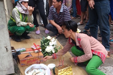 Phát hiện thi thể trẻ sơ sinh trong thùng rác