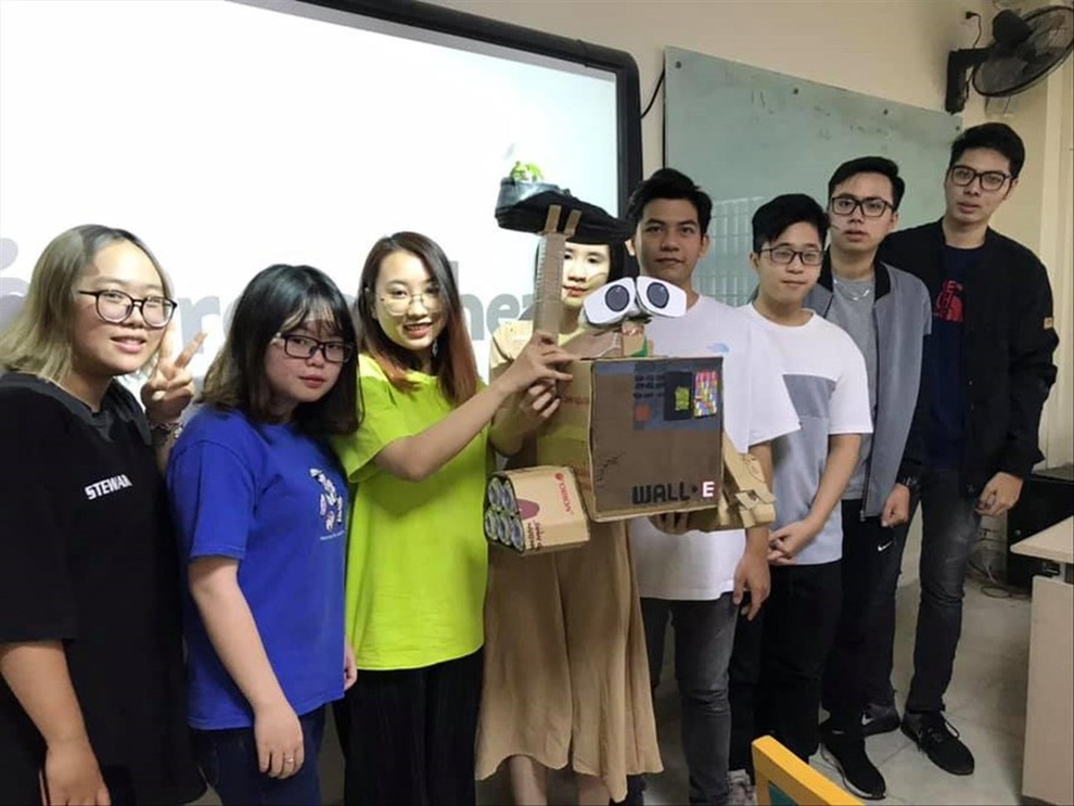 Du học tại chỗ: Cẩn thận vàng thau lẫn lộn - 1 Du học tại chỗ: Cẩn thận vàng thau lẫn lộn - 1
