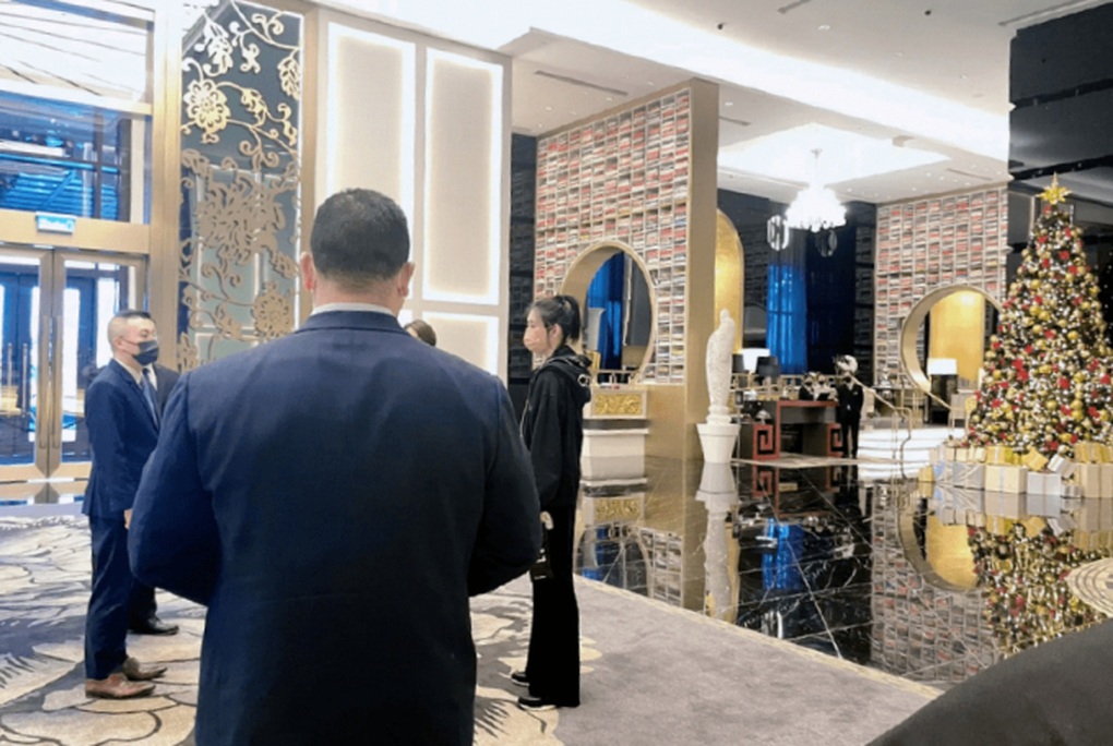 Nàng dâu bạc tỷ Trung Quốc lần đầu tiếp quản việc kinh doanh nhà chồng - 1 Nàng dâu bạc tỷ Trung Quốc lần đầu tiếp quản việc kinh doanh nhà chồng - 1