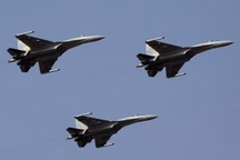 Biển Đông trên không rủi ro không kém dưới biển