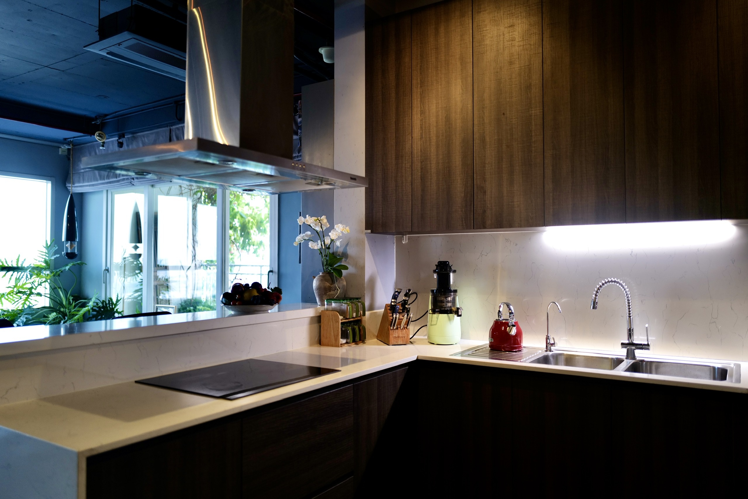 Cận cảnh căn hộ siêu sang nhưng đầy ấm cúng của ca sĩ Hồng Nhung - 7 Cận cảnh căn hộ siêu sang nhưng đầy ấm cúng của ca sĩ Hồng Nhung - 7