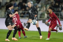 ESPN: "Không thể hình dung tuyển nữ Việt Nam đá với Mỹ thế nào"