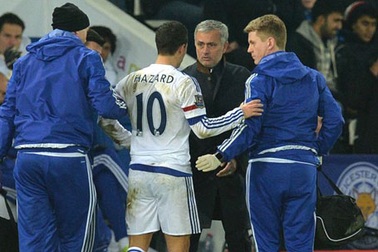 Thua Leicester City, Chelsea còn mất thêm Hazard