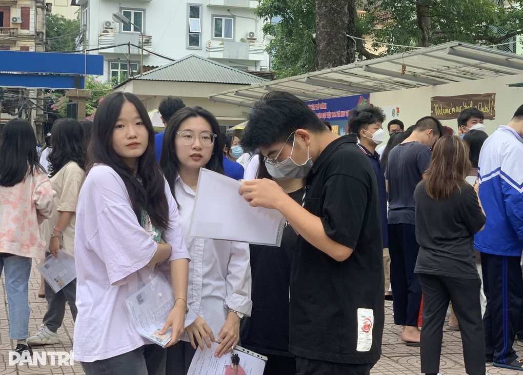 Nhà không có gì ngoài điều kiện, nam sinh vẫn quyết học SAT giá 0 đồng - 3 Nhà không có gì ngoài điều kiện, nam sinh vẫn quyết học SAT giá 0 đồng - 3