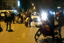 Đắt khách, taxi hóa… xe dù