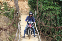 Tạm dừng xây công trình dân sinh do chồng lấn địa giới hành chính