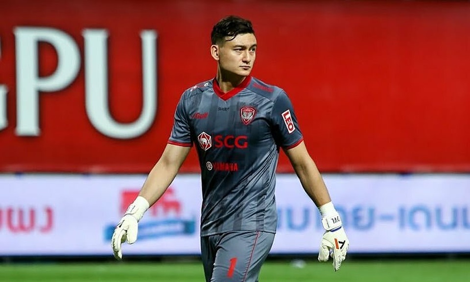 Văn Lâm bất ngờ được vinh danh giữa lùm xùm với Muangthong United - 2 Văn Lâm bất ngờ được vinh danh giữa lùm xùm với Muangthong United - 2