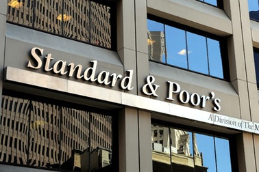 Ngày thứ Sáu đen phủ bóng ảm đạm lên eurozone