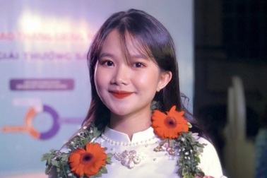 Nữ sinh tốt nghiệp xuất sắc trường Tài chính, ước mơ làm đại biểu Quốc hội