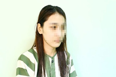 "Hot girl" bị tạm giữ vì chống người thi hành công vụ