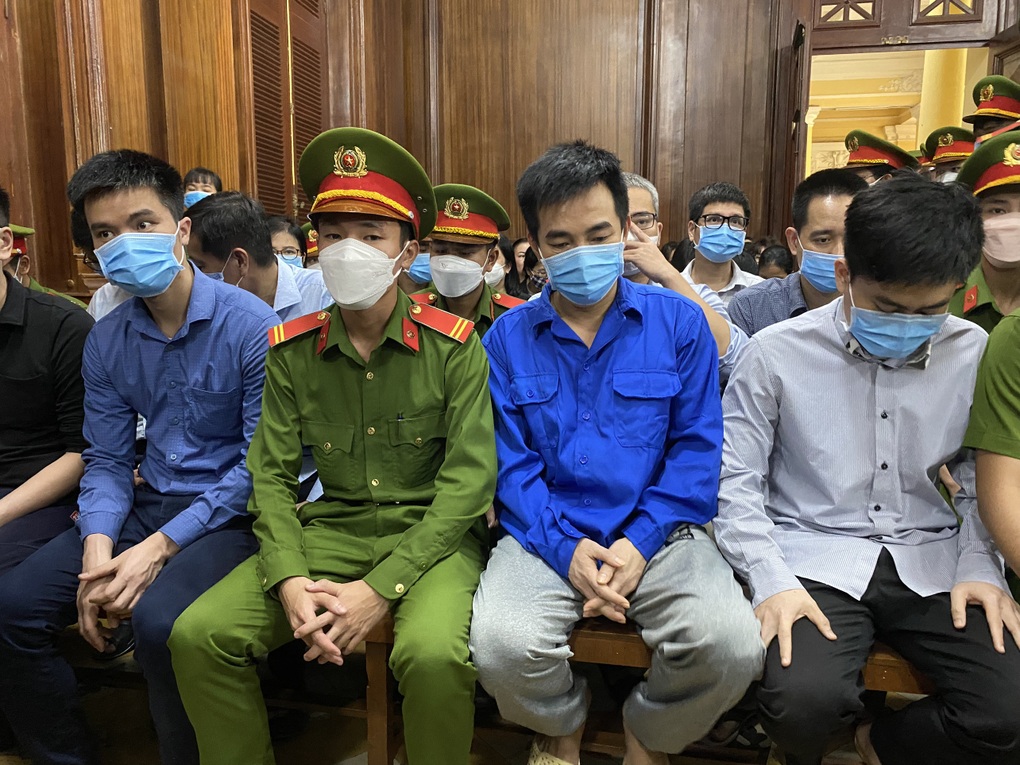Kiến nghị điều tra cựu giám đốc Sở Y tế TP Cần Thơ được lại quả 3 tỷ đồng - 2 Kiến nghị điều tra cựu giám đốc Sở Y tế TP Cần Thơ được lại quả 3 tỷ đồng - 2