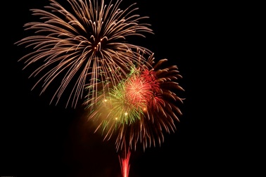 Lung linh "bữa tiệc" pháo hoa mừng Quốc khánh