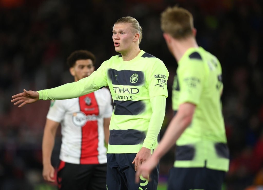 Man City bị loại, Man Utd rộng cửa vô địch Carabao Cup - 2 Man City bị loại, Man Utd rộng cửa vô địch Carabao Cup - 2