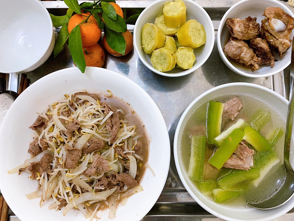 Chị em phát sốt trước mâm cơm ở cữ của anh chồng 9x nấu cho vợ - 5 Chị em phát sốt trước mâm cơm ở cữ của anh chồng 9x nấu cho vợ - 5