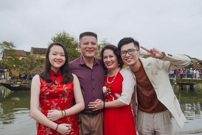 Có những mong muốn đơn giản nhưng chưa dám nói thành lời: Con hứa sẽ về thăm ba mẹ nhiều hơn... - Ảnh 4.