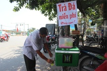 Vụ tịch thu thùng trà đá: “Làm từ thiện cũng phải tuân thủ pháp luật”