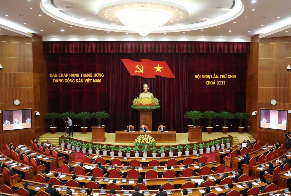 Tổng Bí thư: Trung ương quyết định vấn đề quan trọng về công tác cán bộ - 1 Tổng Bí thư: Trung ương quyết định vấn đề quan trọng về công tác cán bộ - 1