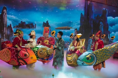 Điểm lại các "phương tiện" chầu trời siêu hài hước của Táo Quân