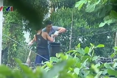 Cận cảnh hoạt động pha chế, mua bán xăng dầu trái phép