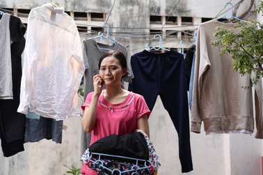 Triệu phụ nữ Việt bật khóc nức nở vì phim Tết Xuân không màu 2