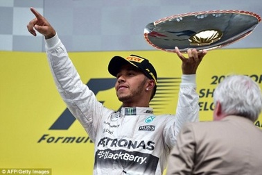 Chặng 11 F1 2015: Mercedes-AMG “vô đối”