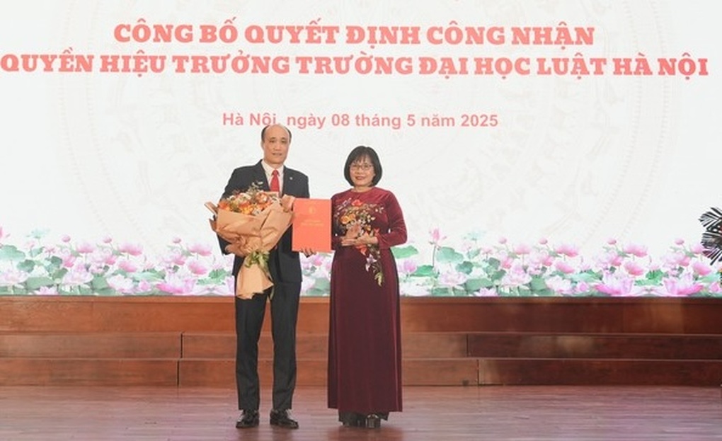 Ông Tô Văn Hòa làm Quyền Hiệu trưởng Trường Đại học Luật Hà Nội - 1 Ông Tô Văn Hòa làm Quyền Hiệu trưởng Trường Đại học Luật Hà Nội - 1