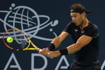 Thua liên tiếp hai trận, Nadal cân nhắc bỏ Australian Open 2022