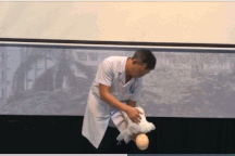 Học ngay cách sau để cứu sống trẻ nếu không may bị hóc dị vật