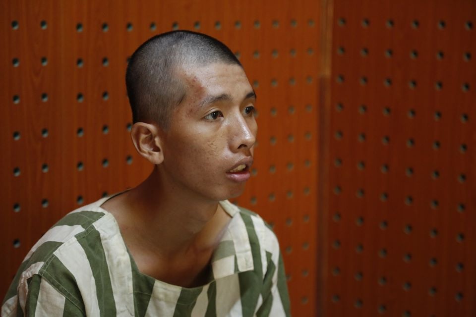 Nghi sát hại vợ vì thấy nhắn tin với người khác - 1