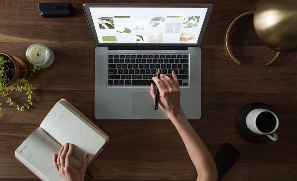 Thị trường tuyển dụng làm việc online hút khách trong dịch Covid-19 - 1 Thị trường tuyển dụng làm việc online hút khách trong dịch Covid-19 - 1