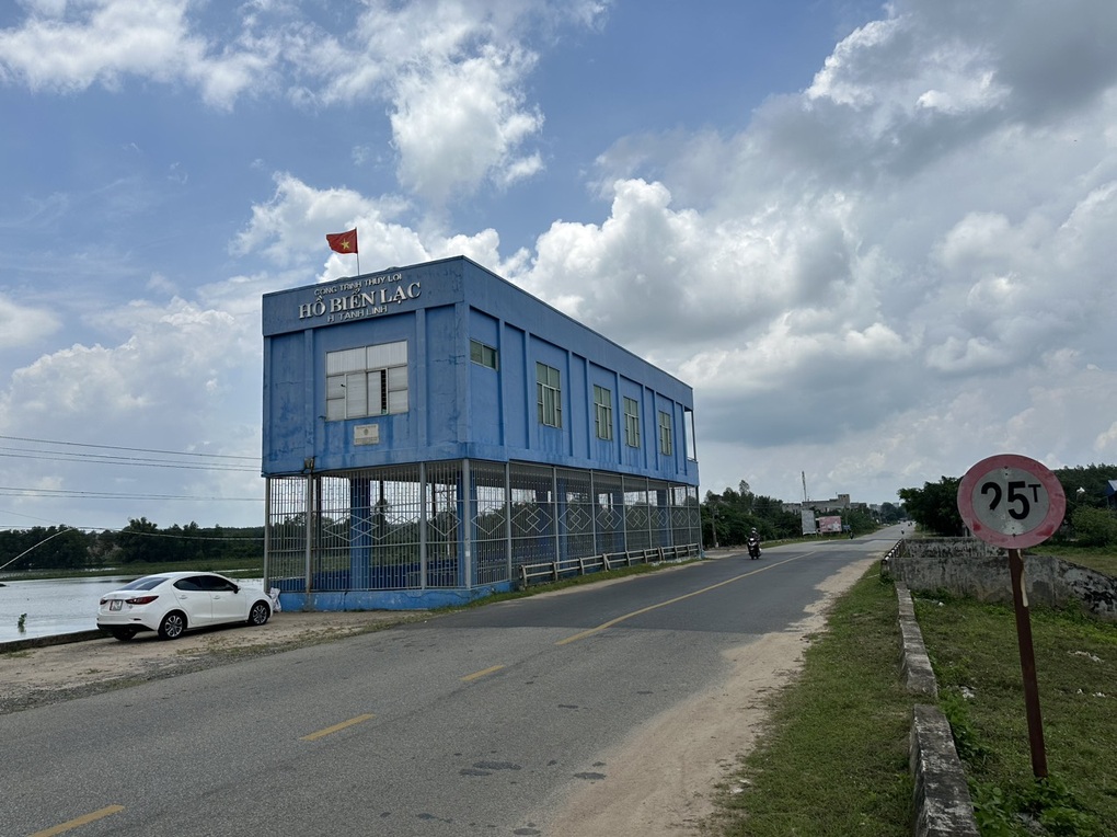 Hồ Biển Lạc ở Bình Thuận là hồ tự nhiên, không phải dự án thủy lợi - 1 Hồ Biển Lạc ở Bình Thuận là hồ tự nhiên, không phải dự án thủy lợi - 1