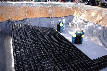 Chuyên gia y tế nói gì về giải pháp “cái lu chống ngập”?