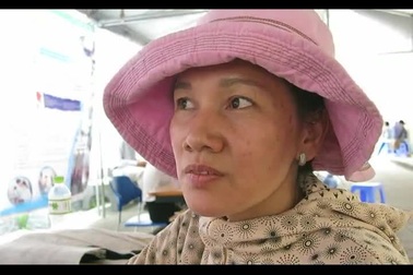 Phụ huynh, thí sinh nhiều lo lắng khi đăng ký xét tuyển ĐH, CĐ