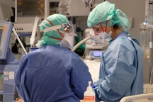 45 bác sĩ Italia thiệt mạng khi chống chọi “bão” Covid-19