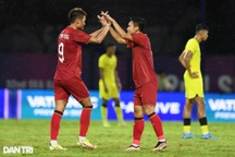 Đánh bại Malaysia, U22 Việt Nam giành quyền vào bán kết