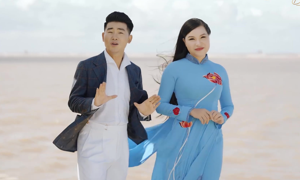 Ca sĩ Bùi Thúy giảm 8kg, kết đôi Việt Tú trong MV Về miền quê lúa - 1 Ca sĩ Bùi Thúy giảm 8kg, kết đôi Việt Tú trong MV Về miền quê lúa - 1