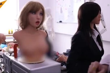 Các nhà khoa học Trung Quốc phát triển “bạn gái thông minh" đầu tiên trên thế giới