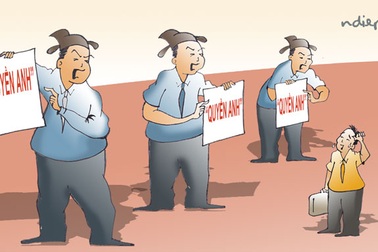 Quyền có gắn với “tiền” và “lợi”?