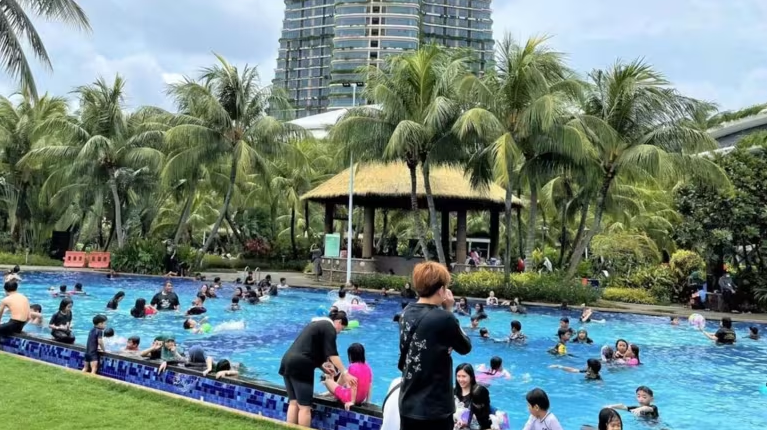 A cidade fantasma de Country Garden, na Malásia, reviveu repentinamente - 2 Thành phố ma của Country Garden ở Malaysia bất ngờ hồi sinh - 2