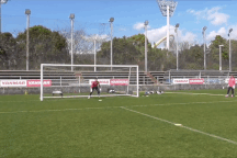 Đặng Văn Lâm báo tin cực vui tới HLV Park Hang Seo