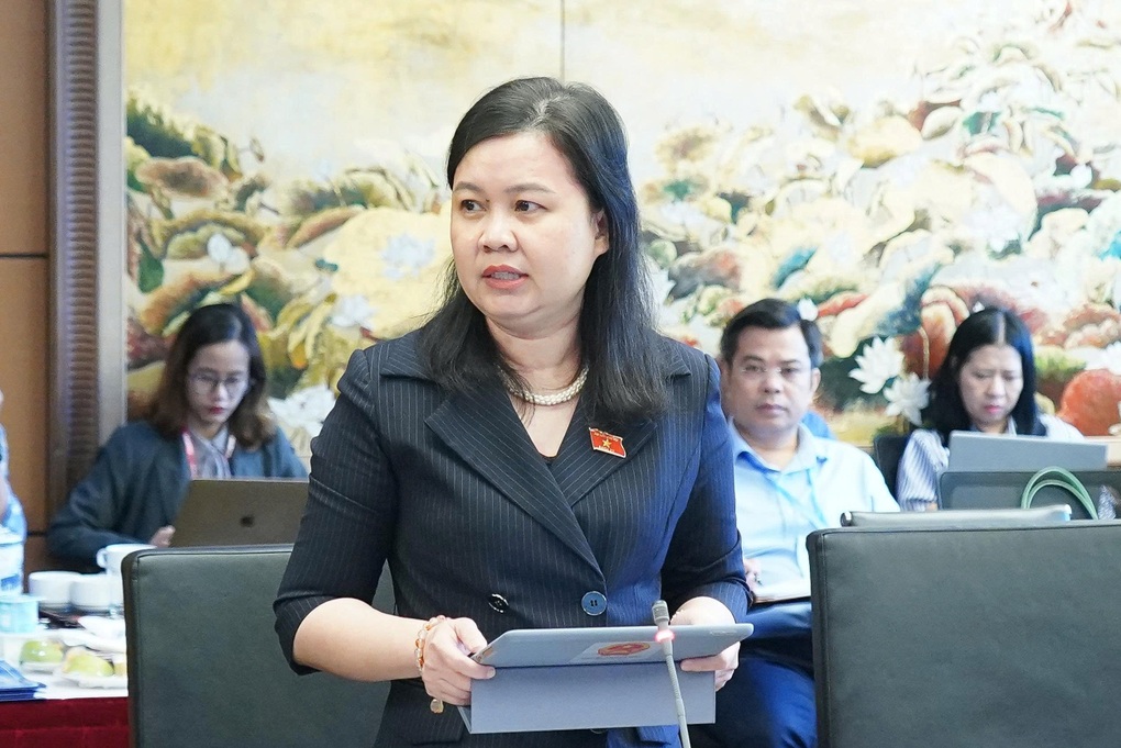 President: Managers must know how to use good people - 2 Chủ tịch nước: Cán bộ quản lý phải biết sử dụng những người giỏi - 2
