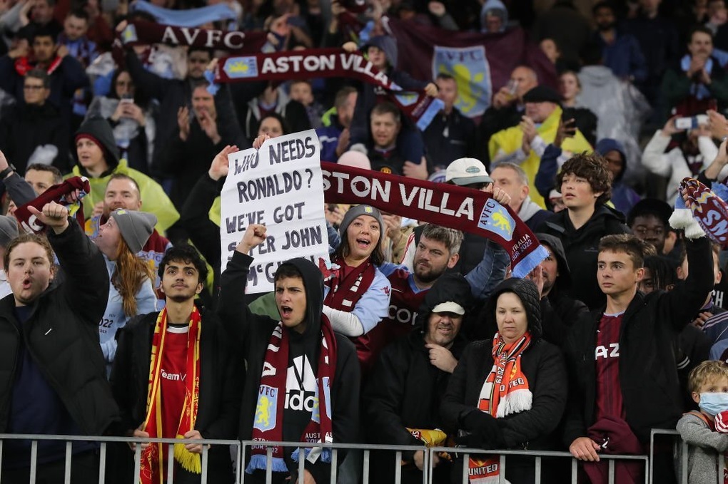 Man Utd tuột chiến thắng trước Aston Villa ở phút bù giờ - 11 Man Utd tuột chiến thắng trước Aston Villa ở phút bù giờ - 11