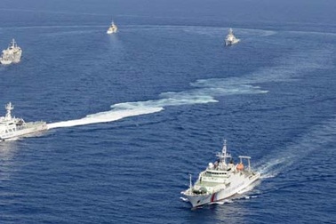 Các hãng hàng không châu Á tuân thủ “vùng phòng không” Trung Quốc