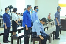 Phải nhập viện cấp cứu, cựu Bộ trưởng Vũ Huy Hoàng "bỏ lỡ" buổi tuyên án