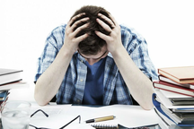 Hoang mang "học nhiều để làm gì", nam sinh bị stress phải vào viện