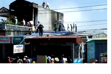 Cháy cơ sở vàng mã, 2 cháu nhỏ tử vong