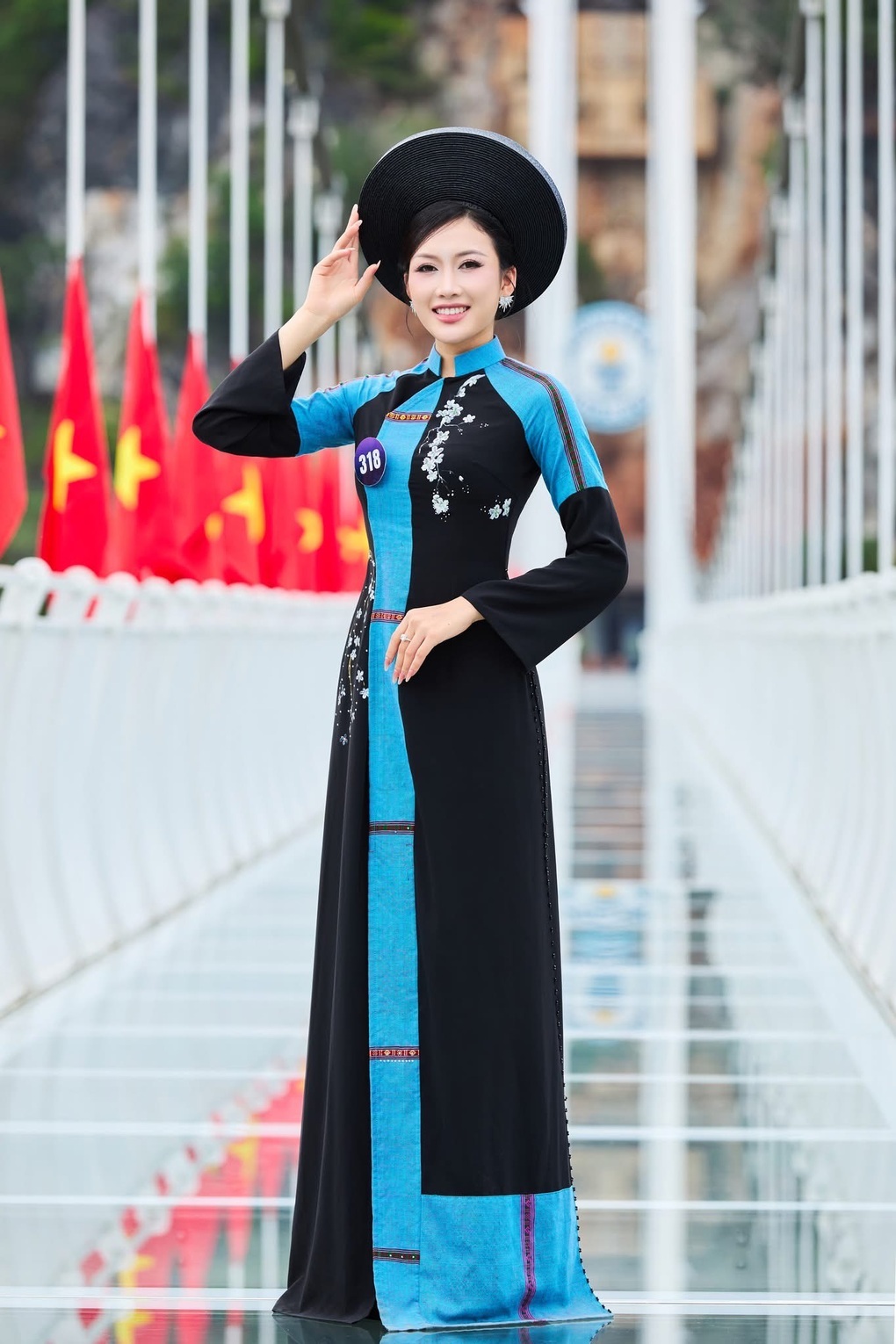 Nhan sắc cô gái dân tộc Thái trắng đoạt giải Á hậu Du lịch Dân tộc Việt Nam - 1 Nhan sắc cô gái dân tộc Thái trắng đoạt giải Á hậu Du lịch Dân tộc Việt Nam - 1