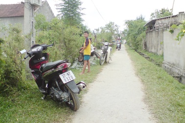 Nghi can đâm chết công an viên chính là người vợ