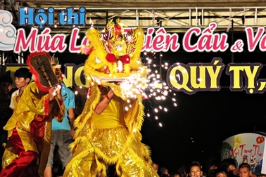 Quảng Nam:Trời mưa, vẫn rộn ràng trống lân vui trung thu