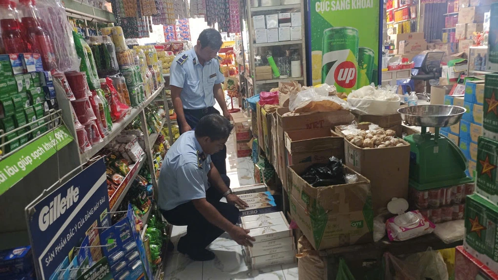 Doanh nghiệp lo áp lực kép về thuế, chuyên gia nêu giải pháp - 1 Doanh nghiệp lo áp lực kép về thuế, chuyên gia nêu giải pháp - 1